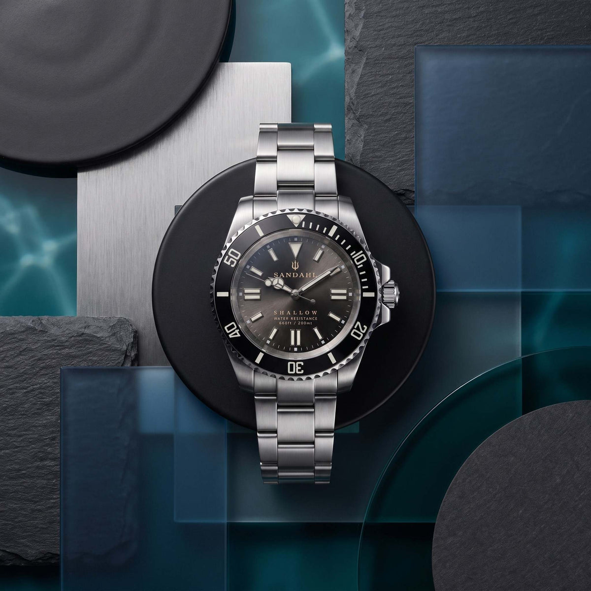 SANDAHL SHALLOW Granite Gray stainless steel dive watch with gray sunburst dial in layered material composition